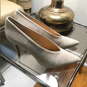 Vince Camuto Pumps size 10